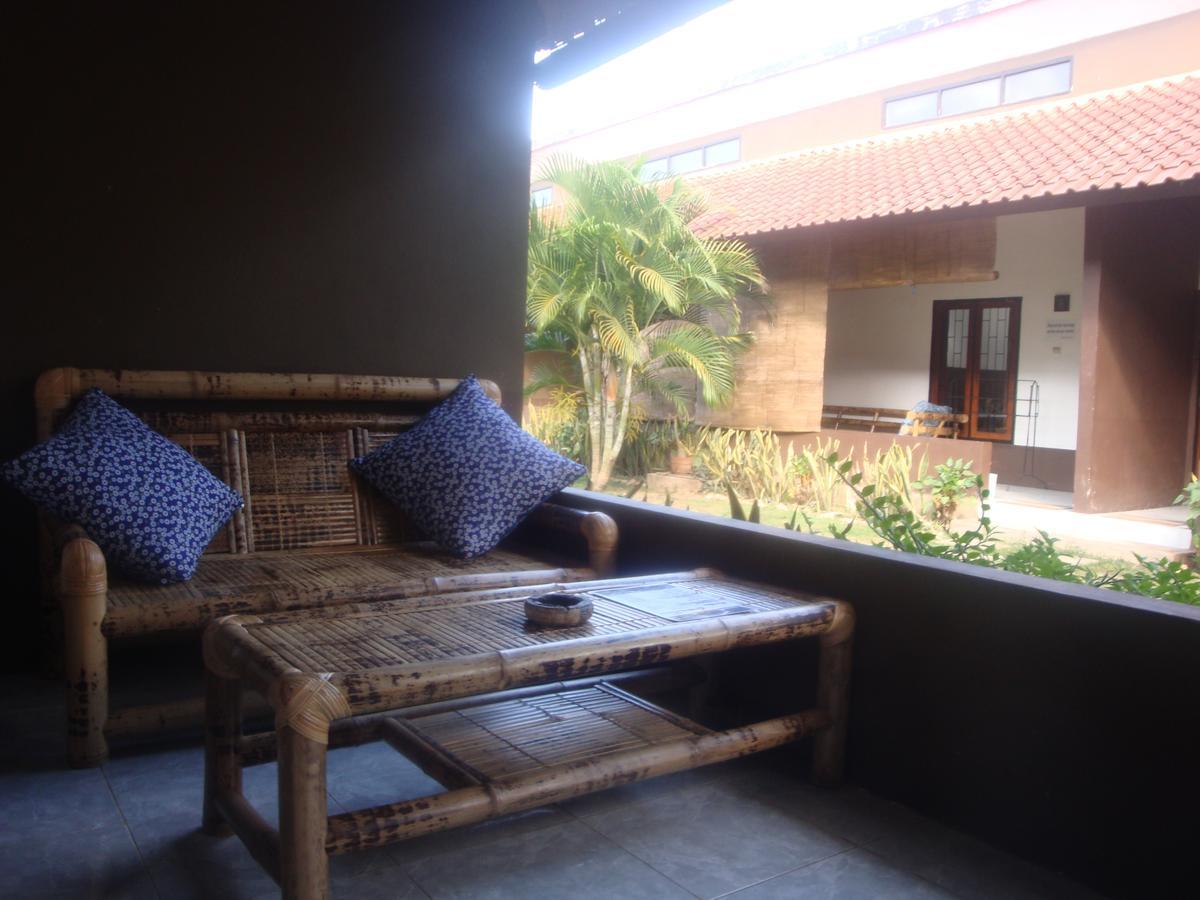 休闲住宿加早餐旅馆 Kuta  外观 照片